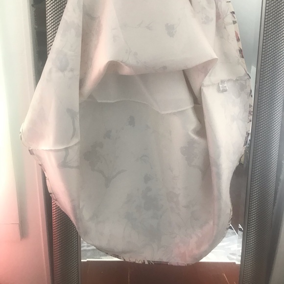 COPY - Skirt - Picture 2 of 4